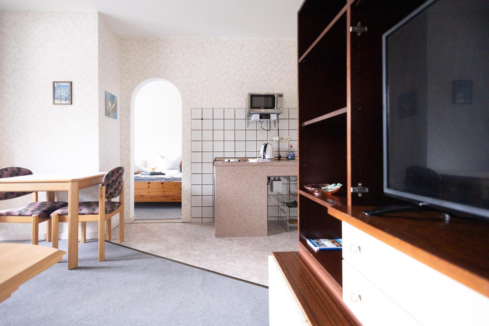 Apartmenthaus Am Waldrand- Kueche - Fruehstueck - Balkon Wildemann Extérieur photo
