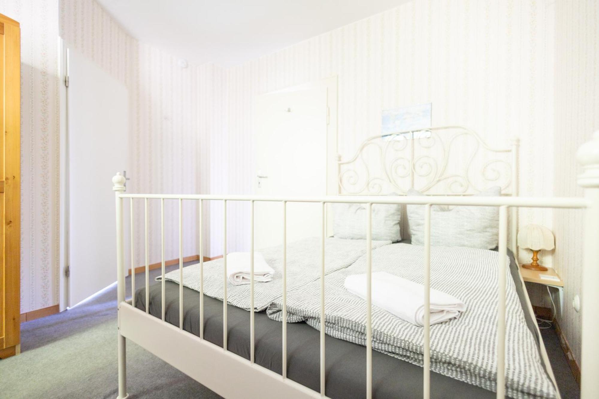 Apartmenthaus Am Waldrand- Kueche - Fruehstueck - Balkon Wildemann Extérieur photo