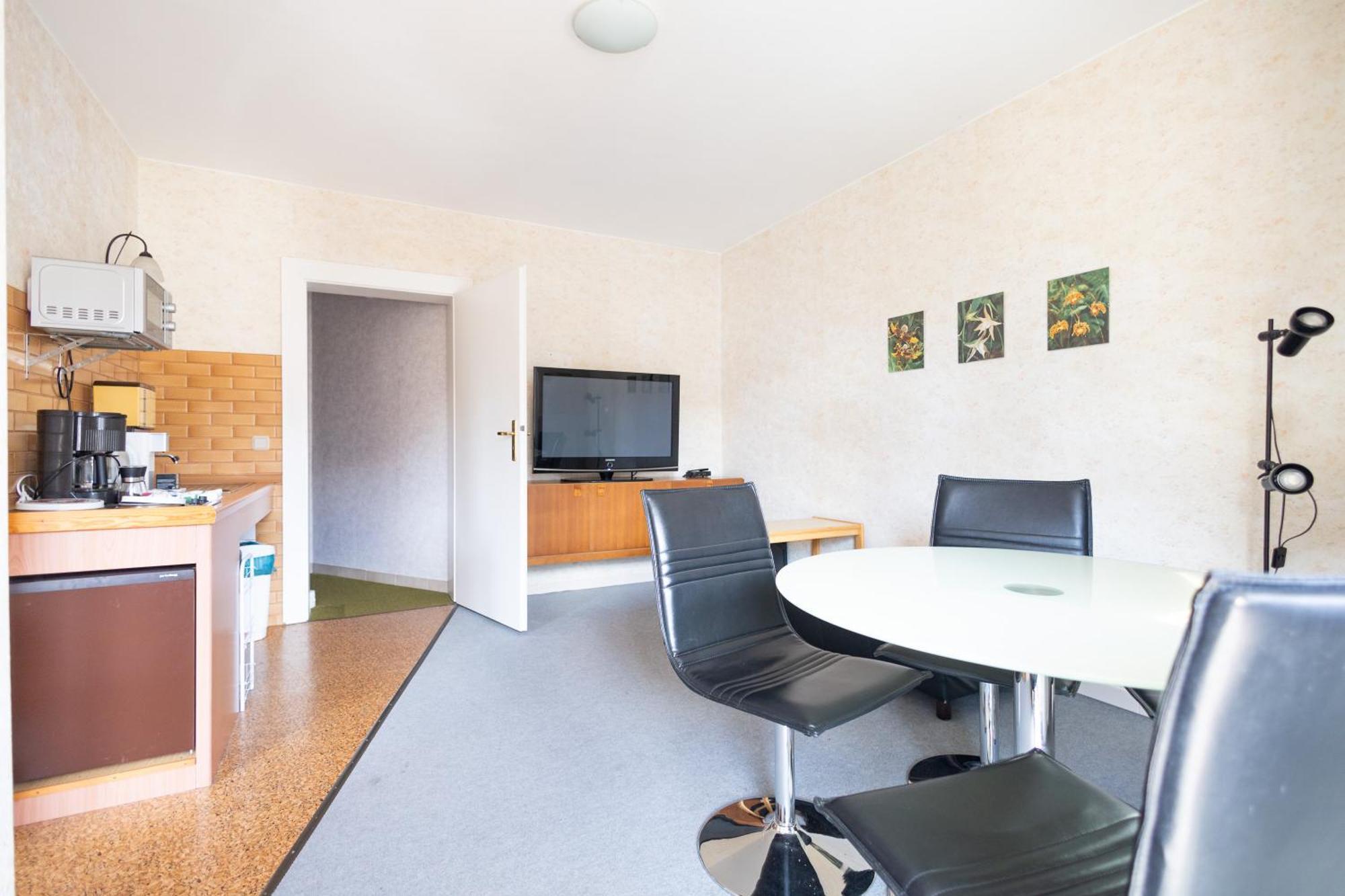 Apartmenthaus Am Waldrand- Kueche - Fruehstueck - Balkon Wildemann Extérieur photo