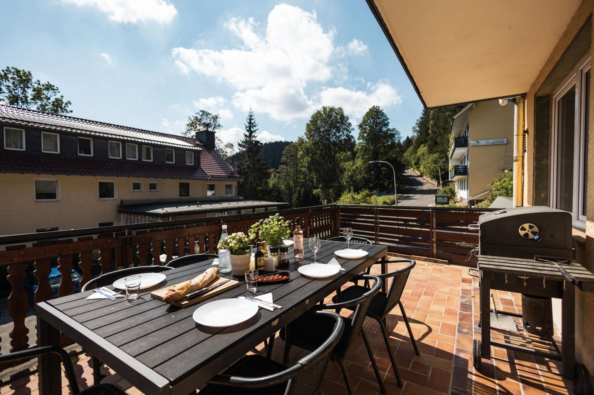 Apartmenthaus Am Waldrand- Kueche - Fruehstueck - Balkon Wildemann Extérieur photo