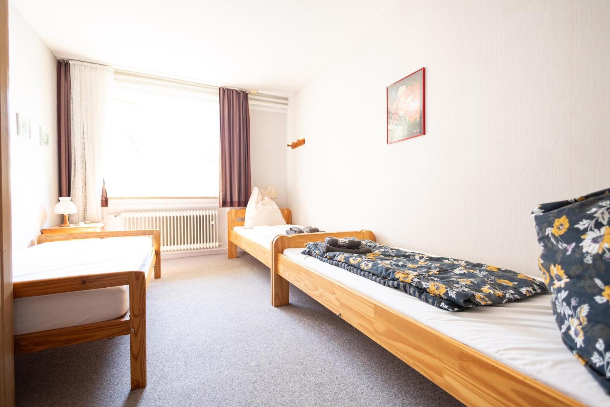 Apartmenthaus Am Waldrand- Kueche - Fruehstueck - Balkon Wildemann Extérieur photo